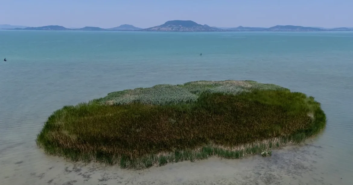 A Balaton vízszintje folyamatosan csökken, apad a tó