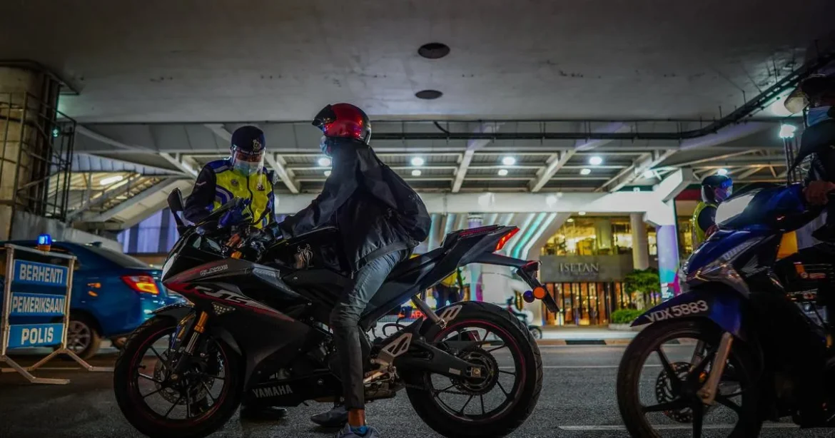 A rendőrség a motorosokat is szondáztathatja