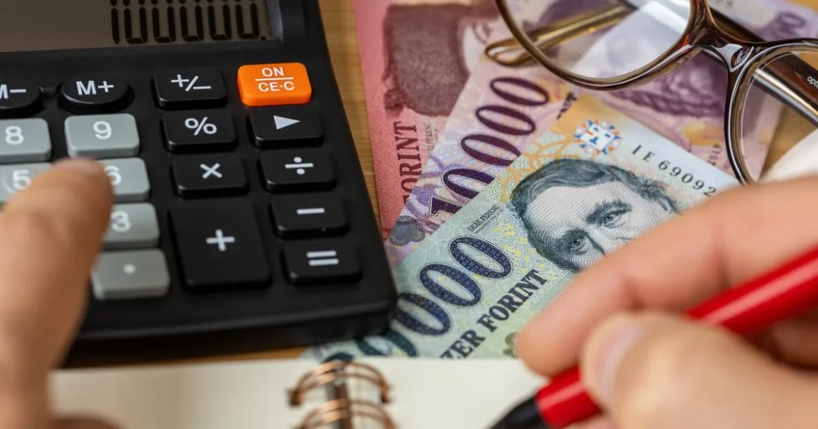 Forint árfolyama enyhén gyengült a reggeli kereskedésben