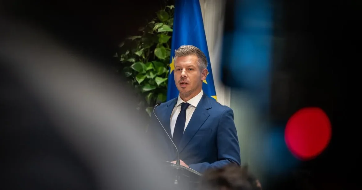 Magyar Péter brutális számokat emleget: „Orbán Viktor strómanja rosszul méri fel”