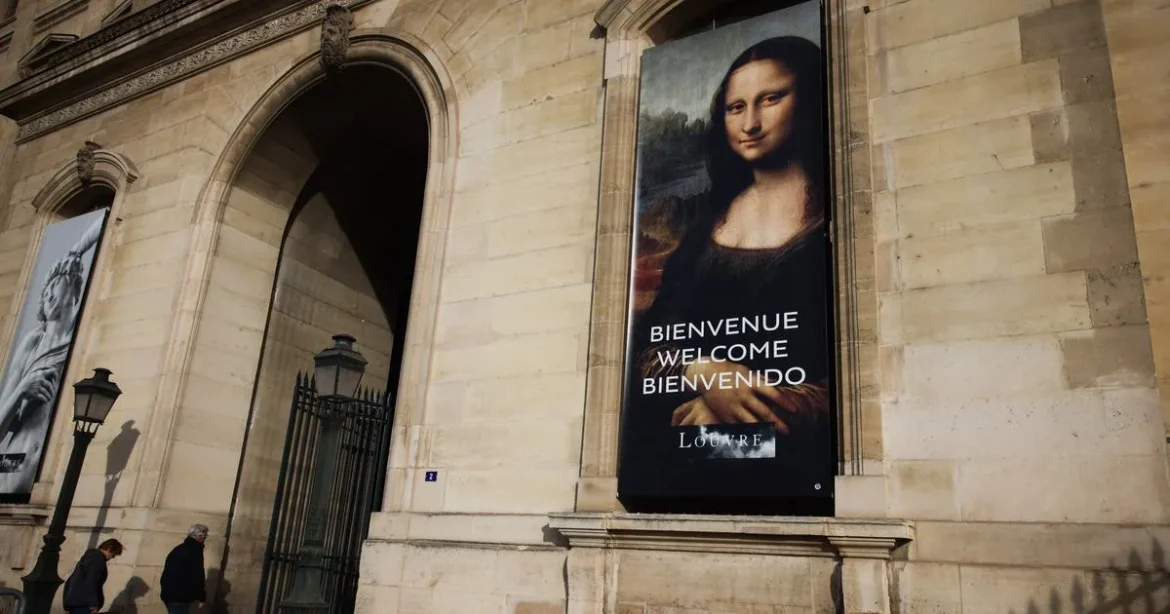 Mona Lisa új szomszédokat kapott Párizsban