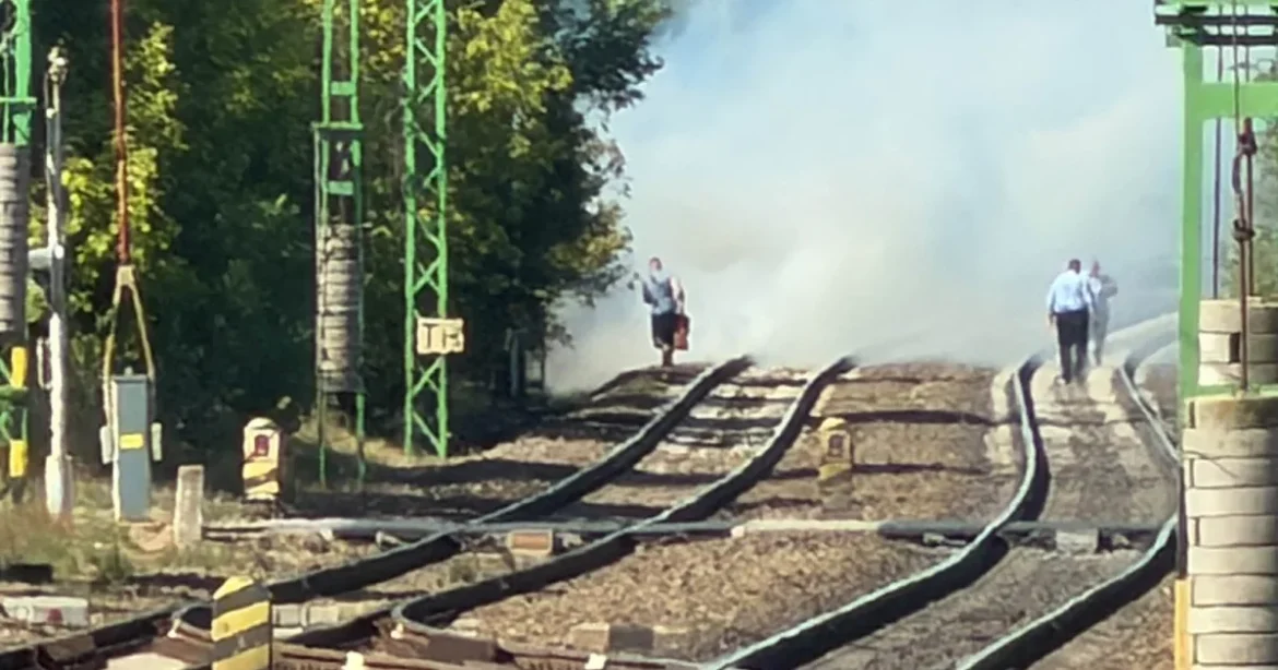 Teljesen leállt a vonatközlekedés Vecsés és Üllő között