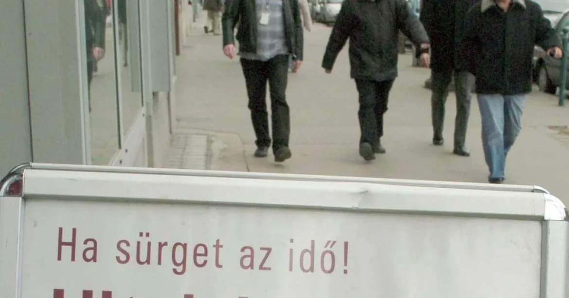 Újabb nagybank csökkentette 9 százalék közelébe a kamatot az ügyfelekért folyó versenyben