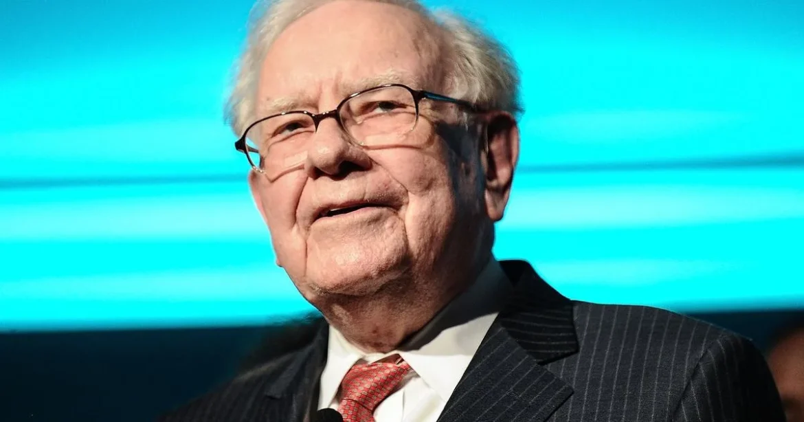 Warren Buffett 96 évesen lemond a cége elnöki posztjáról